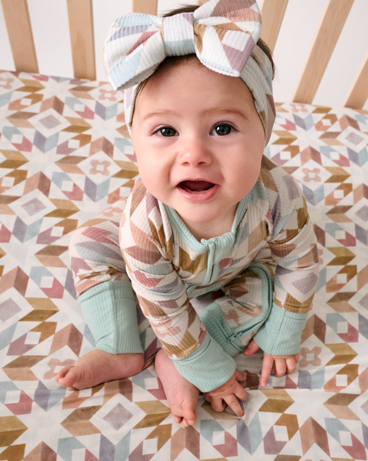 Kaleidoscope Dreams Ribbed Luxe Bow Headband