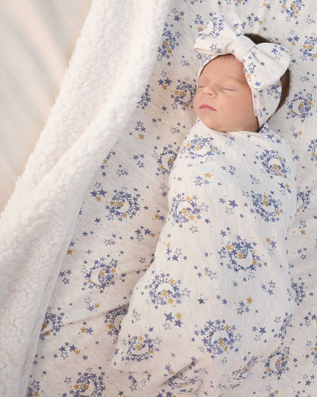 Lullaby Sky Mini Cloud Blanket®