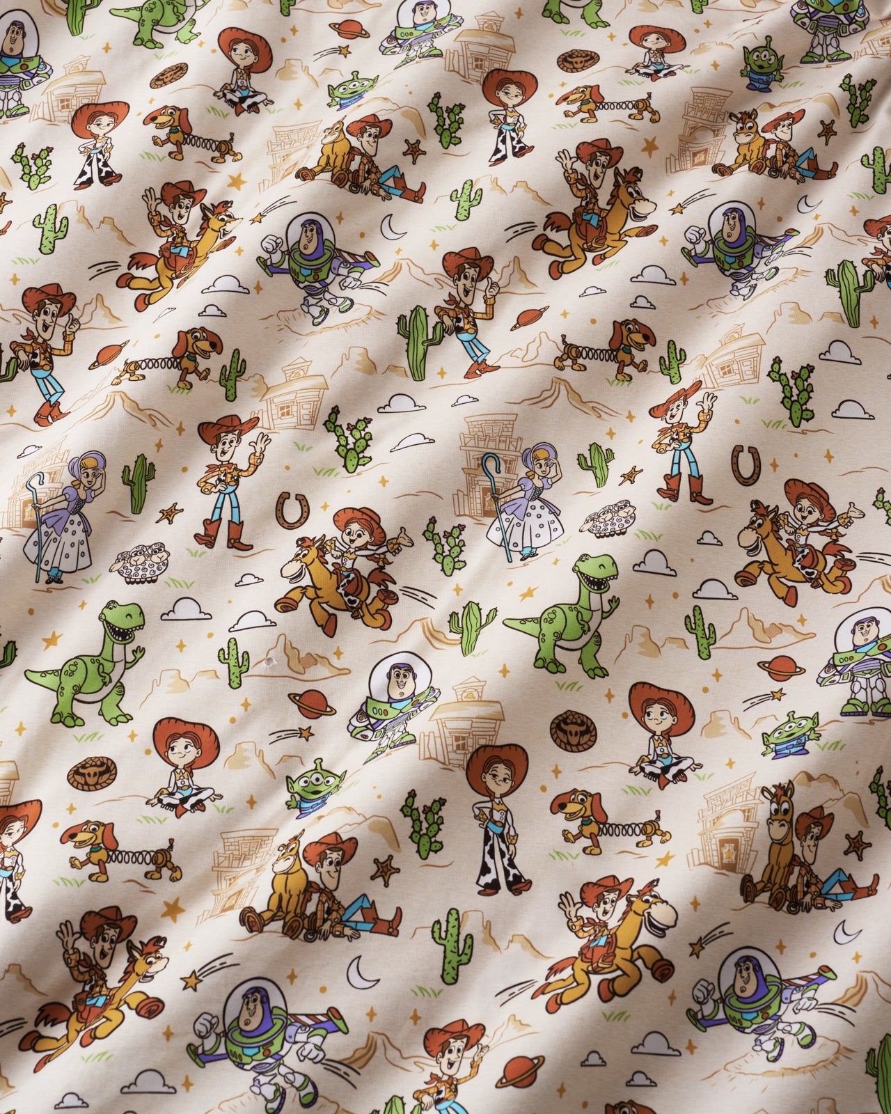 Disney & Pixar Woody's Wild West Large Cloud Blanket®